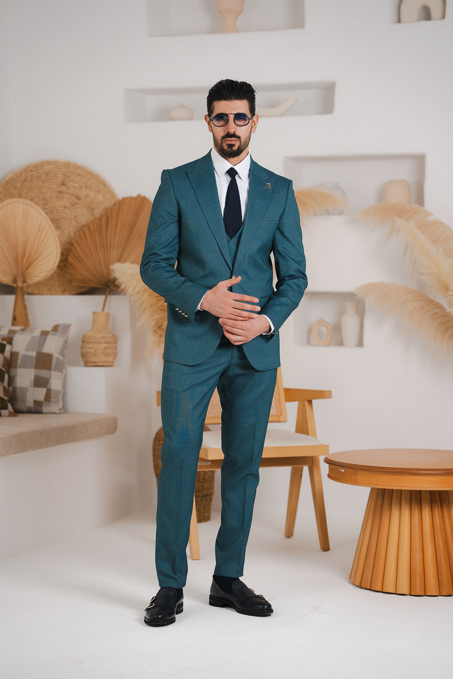 Costum Barbatesc, 3 piese, Sacou, Vesta si Pantalon, Textura Punctata, Verde Smarald PG0008