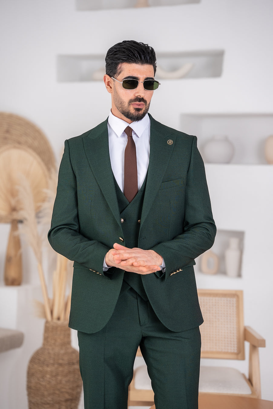 Costum Barbatesc, 3 piese, Sacou, Vesta si Pantalon, Textura Punctata, Verde Kaki Deschis PG0039