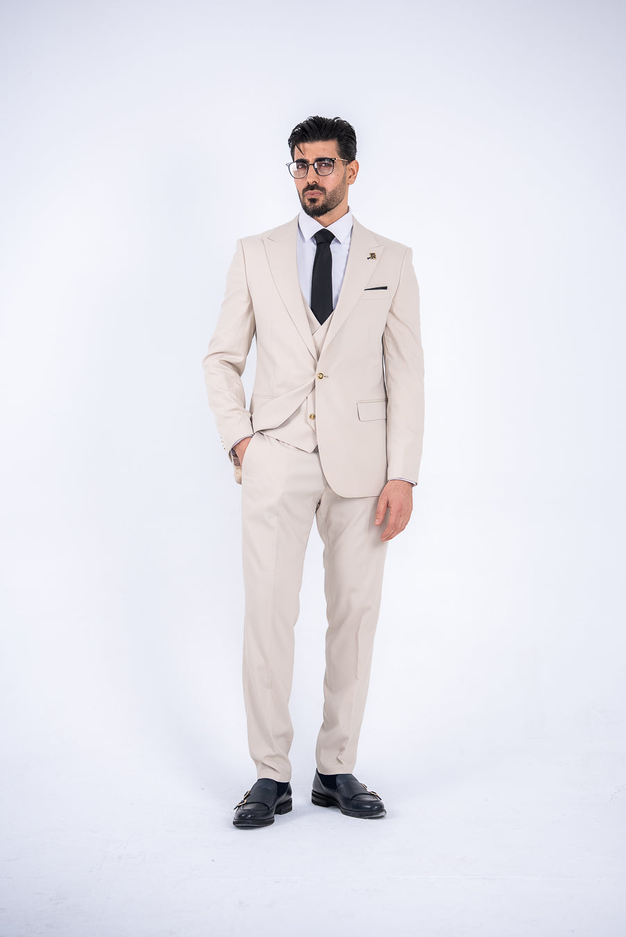 Costum Barbatesc, 3 piese, Sacou, Vesta si Pantalon, Material Textura Patratel, Bej Cappuccino PG0053
