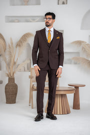 Costum Barbatesc, 3 piese, Sacou, Vesta si Pantalon, material fin, Maro Cafea PG0054
