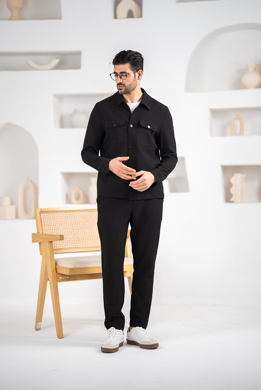 Costum Barbatesc, 2 piese, Sacou si Pantaloni, Material Grofat Lycra, Nasturi din Plastic, Negru PG0127