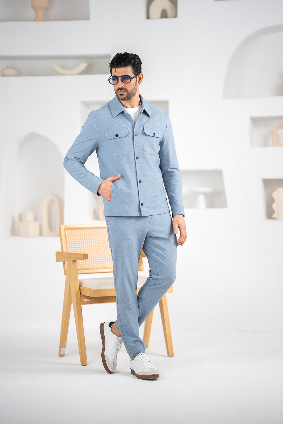 Costum Barbatesc, 2 piese, Sacou si Pantaloni, Material Grofat Lycra, Nasturi din Plastic, Bleo PG0130