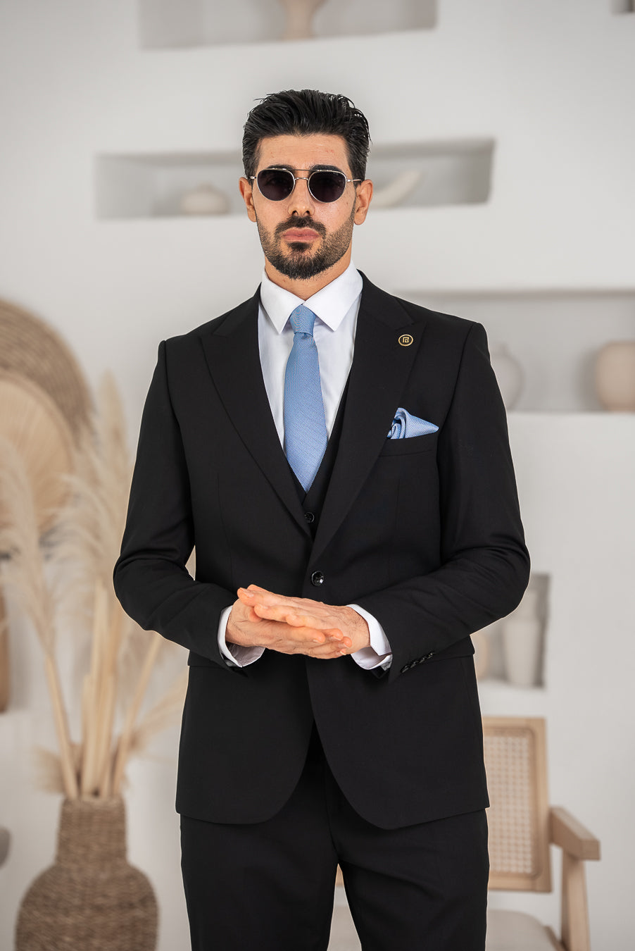 Costum Barbatesc, 3 piese, Sacou si Vesta si Pantalon, Material Texturat, Nasturi din Plastic, Negru PG0079