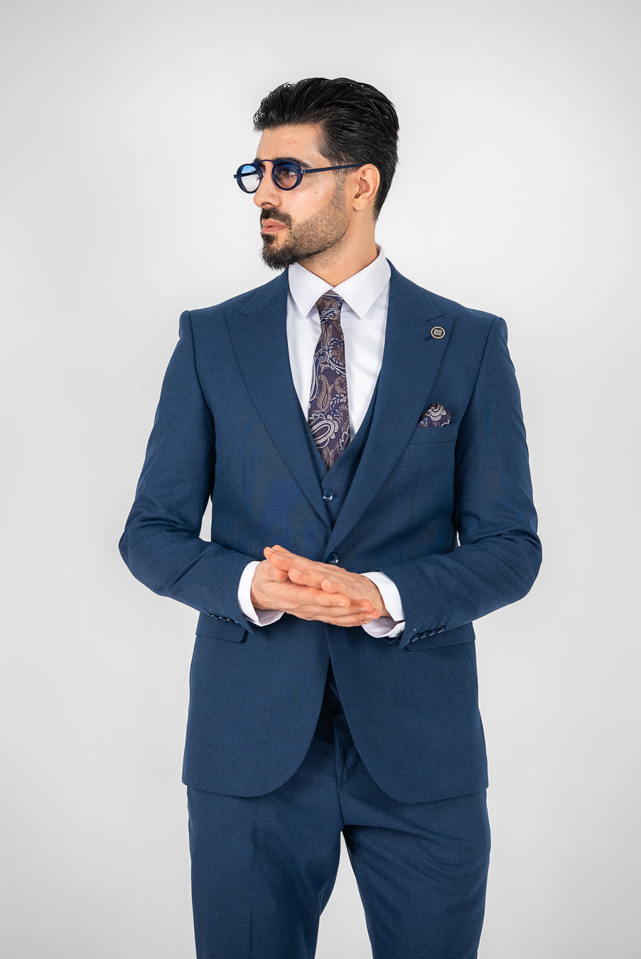 Costum Barbatesc, 3 piese, Sacou si Vesta si Pantalon, Material Texturat, Nasturi din Plastic, Parlament PG0080