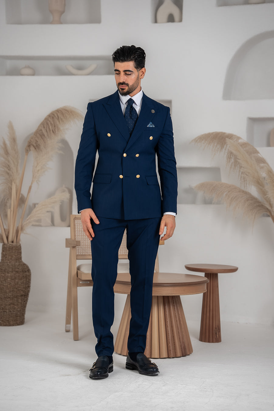 Costum Barbatesc, 2 piese, Sacou si pantalon, Material Fin, Nasturi Aurii, Parlament PG0064