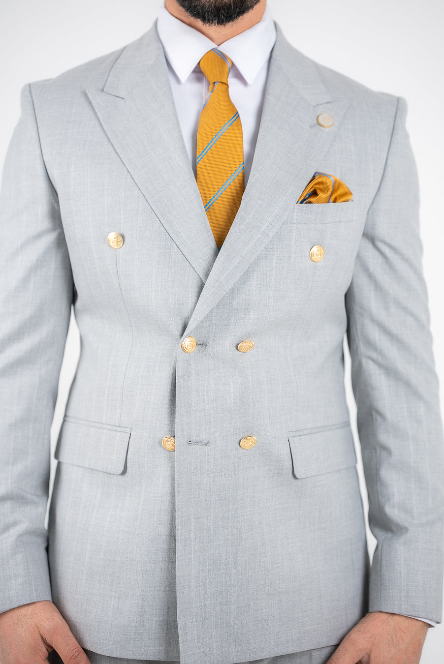 Costum Barbatesc, 2 piese, Sacou si pantalon, Material Fin, Nasturi Aurii, Gri Deschis PG0067