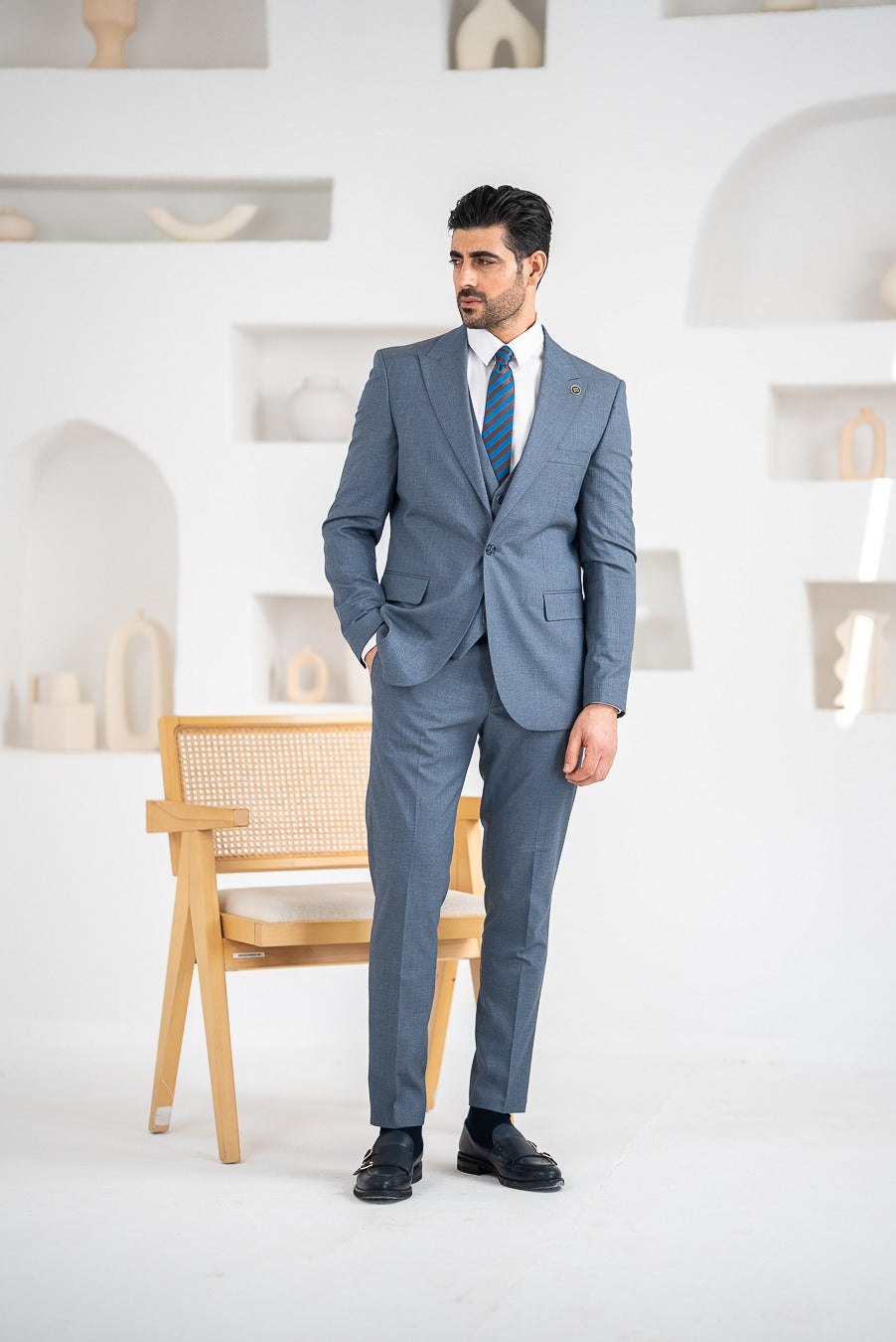 Costum Barbatesc, 3 piese, Sacou si Vesta si Pantalon,culoarea albastru prafuit, PG0197