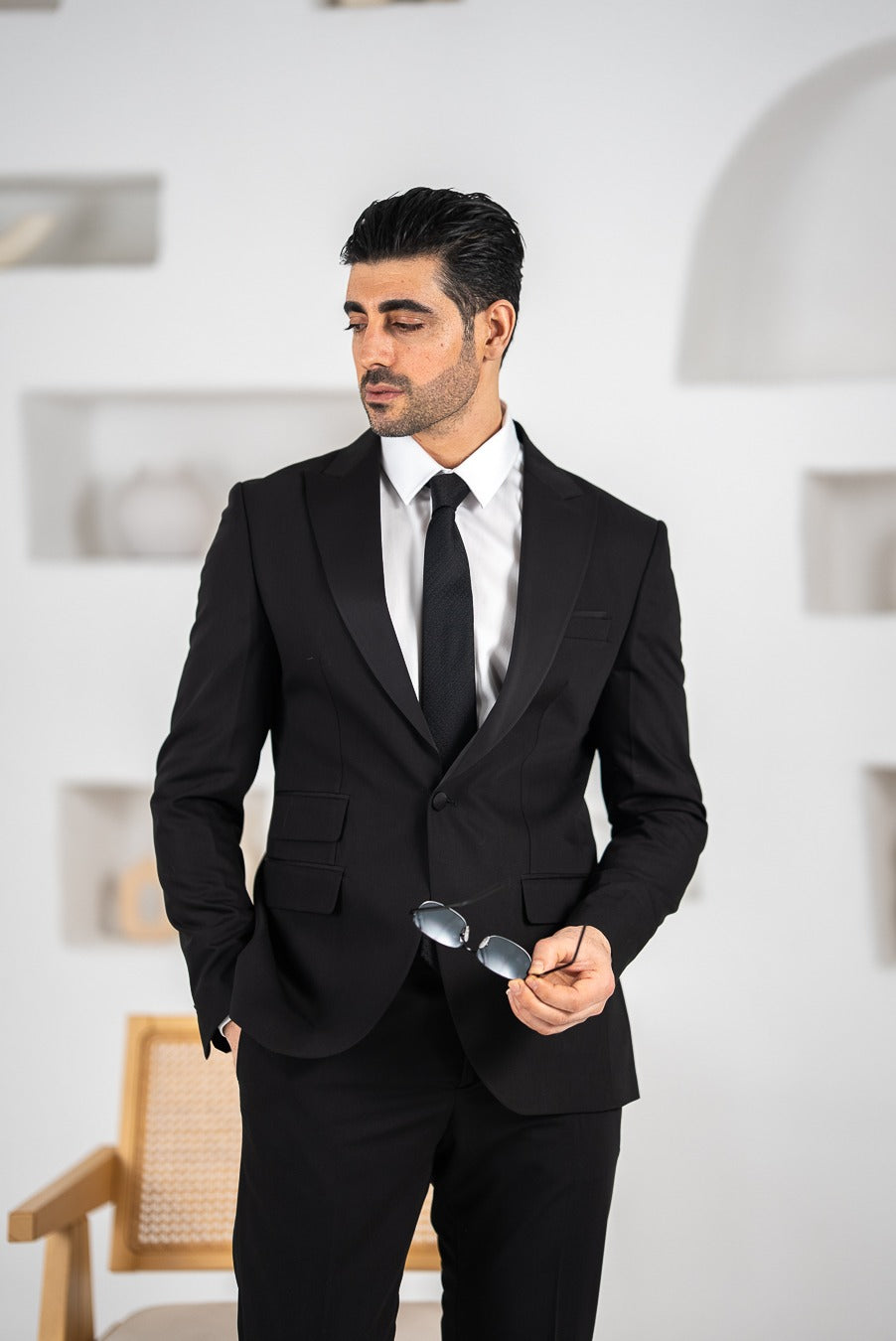 Costum Elegant de Ceremonie Negru, 2 Piese,Sacou si Pantalon,din Material Fin PG0086