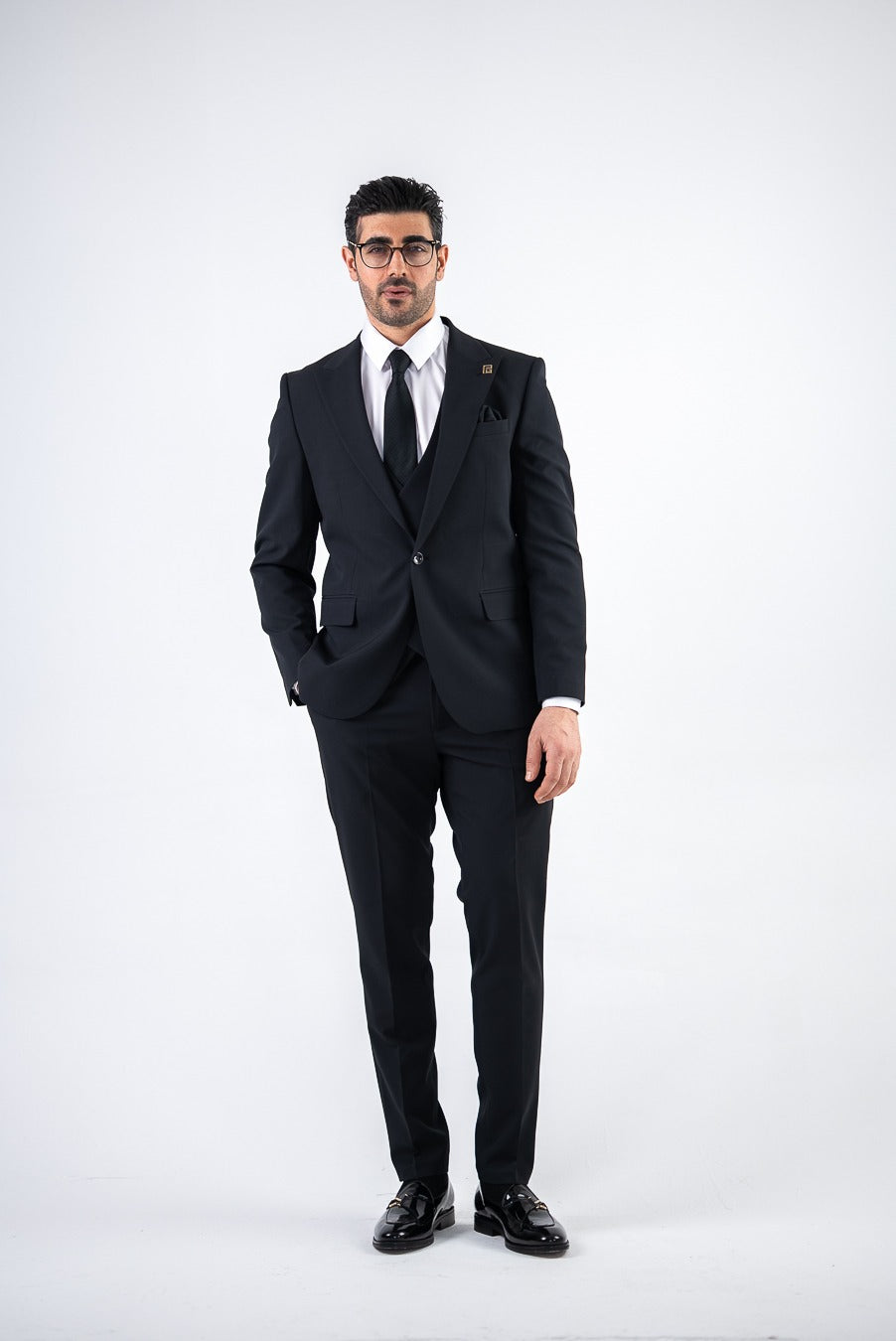 Costum Barbatesc, 3 piese, Sacou si Vesta si Pantalon, Material Texturat, Nasturi din Plastic, PG0089