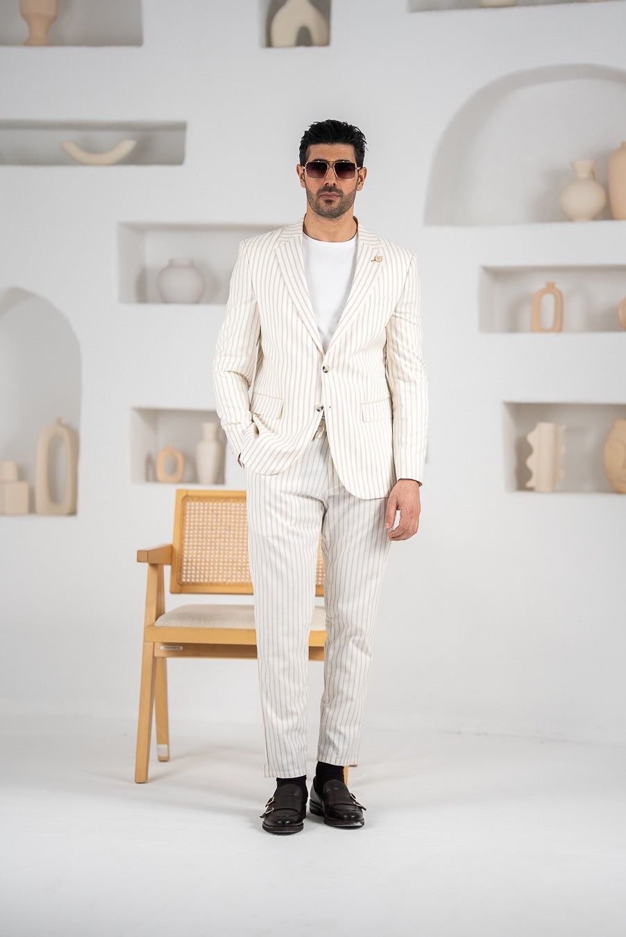 Costum barbatesc de vara, 2 piese sacou si pantalon , nuanta bej-sapmanie, PG0102