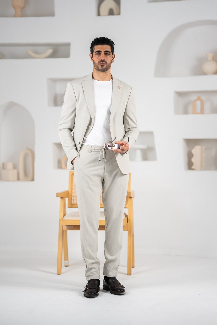 Costum barbatesc de vara, 2 piese sacou si pantalon , nuanta gri perlat, PG0109