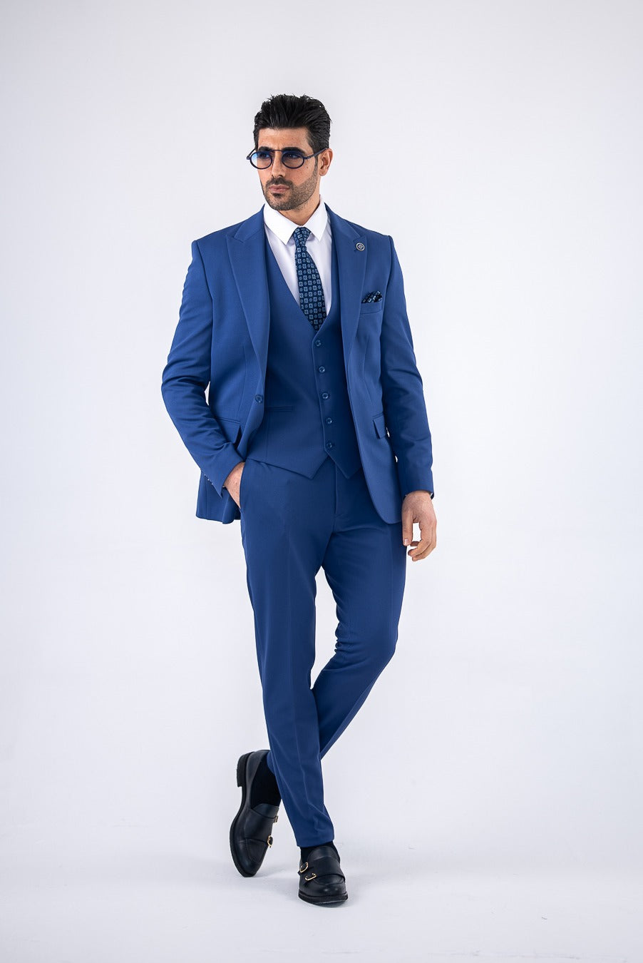Costum Barbatesc, 3 piese, Sacou, Vesta si Pantalon, culoarea albastru indigo, PG0142