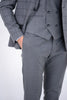 Costum Barbatesc, 3 piese, Sacou, Vesta si Pantalon,culoarea gri mediu, model cu carouri, PG0146