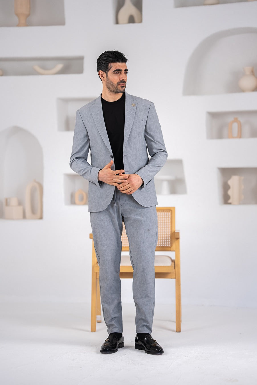 Costum barbatesc de vara, 2 piese sacou si pantalon , nuanta gri melanj,PG0153