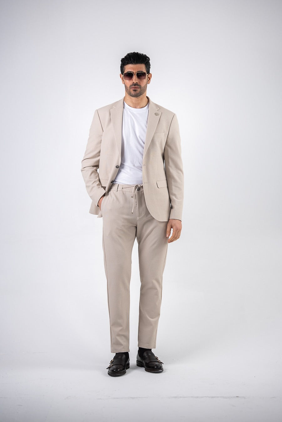 Costum barbatesc de vara, 2 piese, pantalon si sacou, culoarea bej-piatra,PG0176