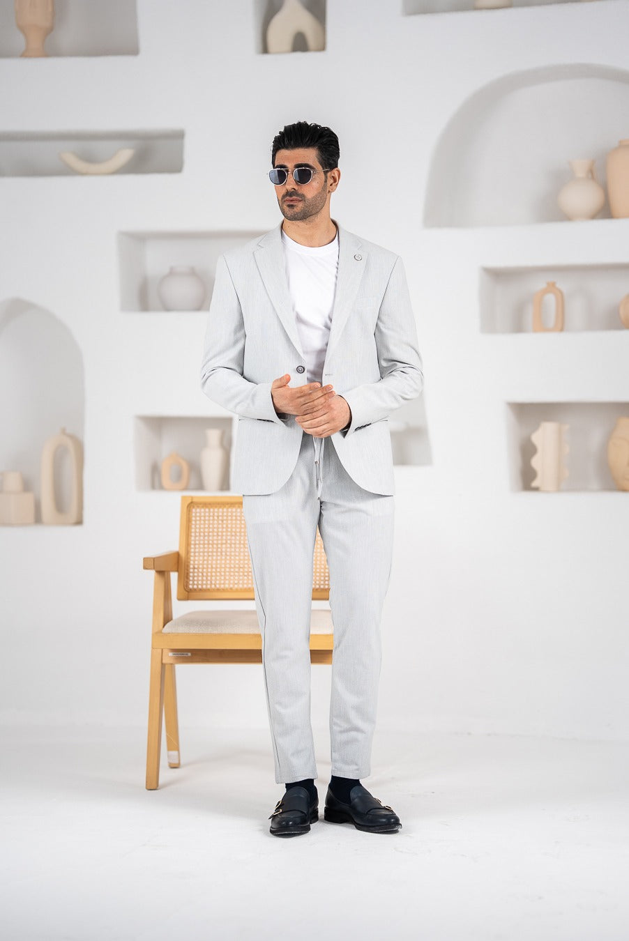 Costum barbatesc de vara, 2 piese, pantalon si sacou, culoarea gri perlat mat,PG0183
